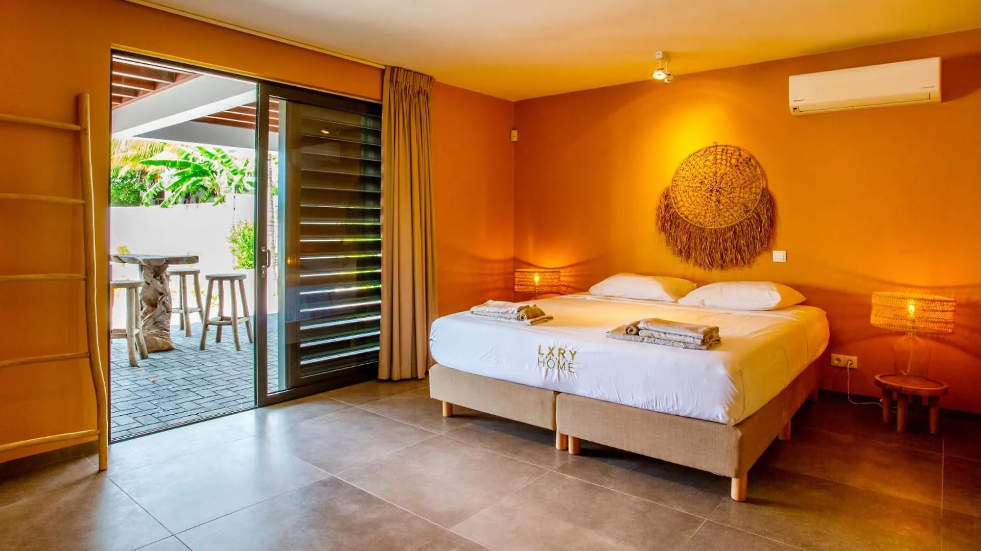 The Villas By Lxryhome Jan Thiel Otel