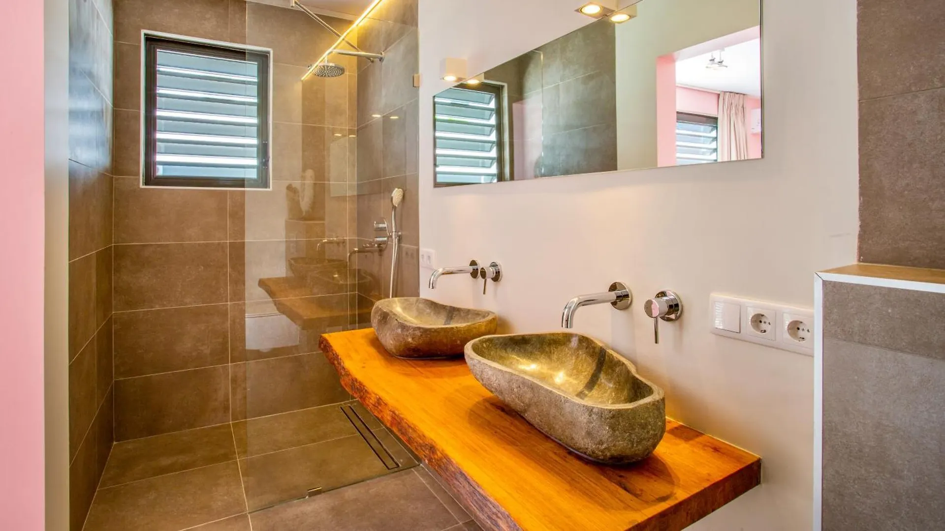 The Villas By Lxryhome Jan Thiel 0*,  Curaçao