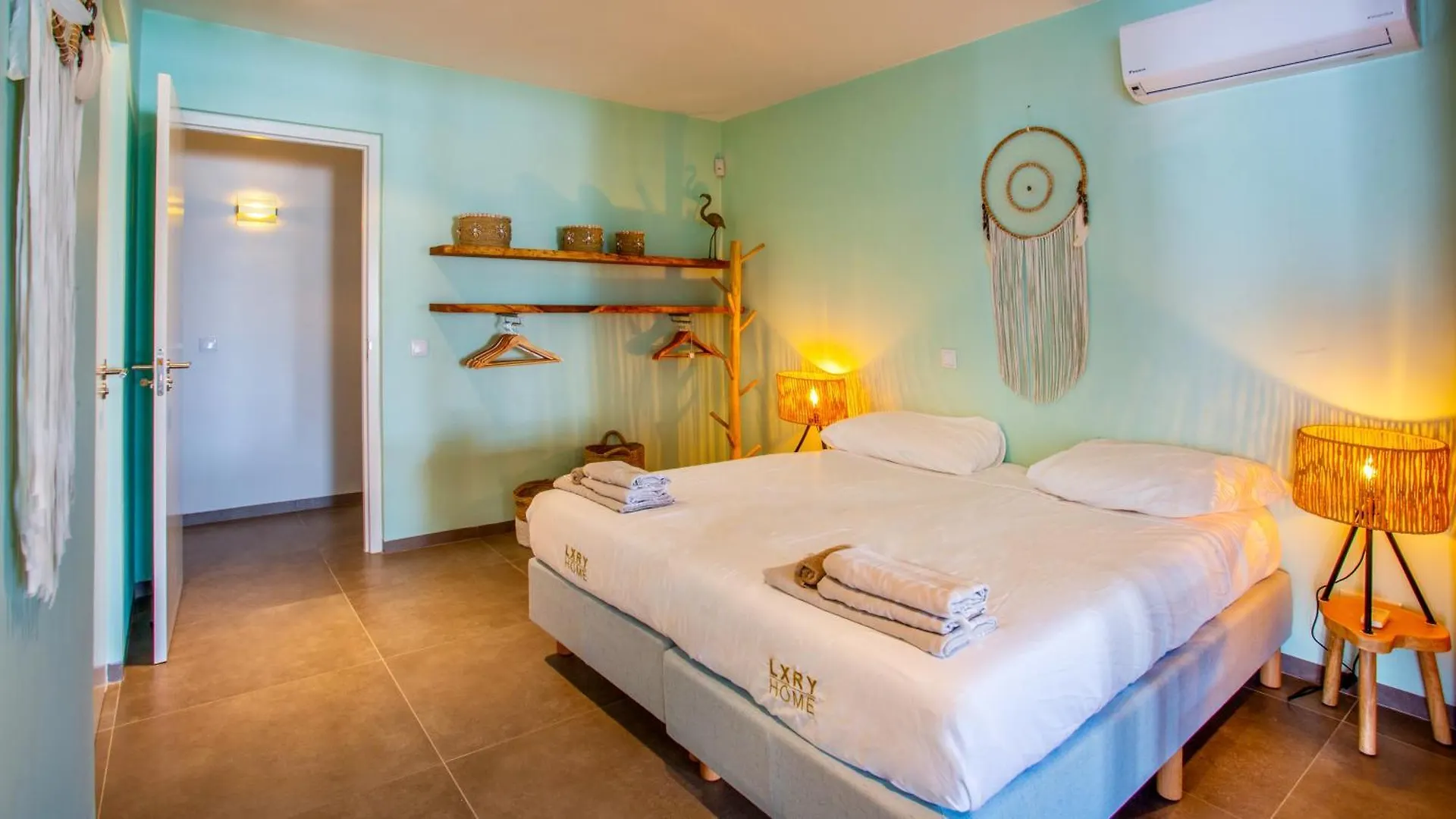 The Villas By Lxryhome Jan Thiel Hotel