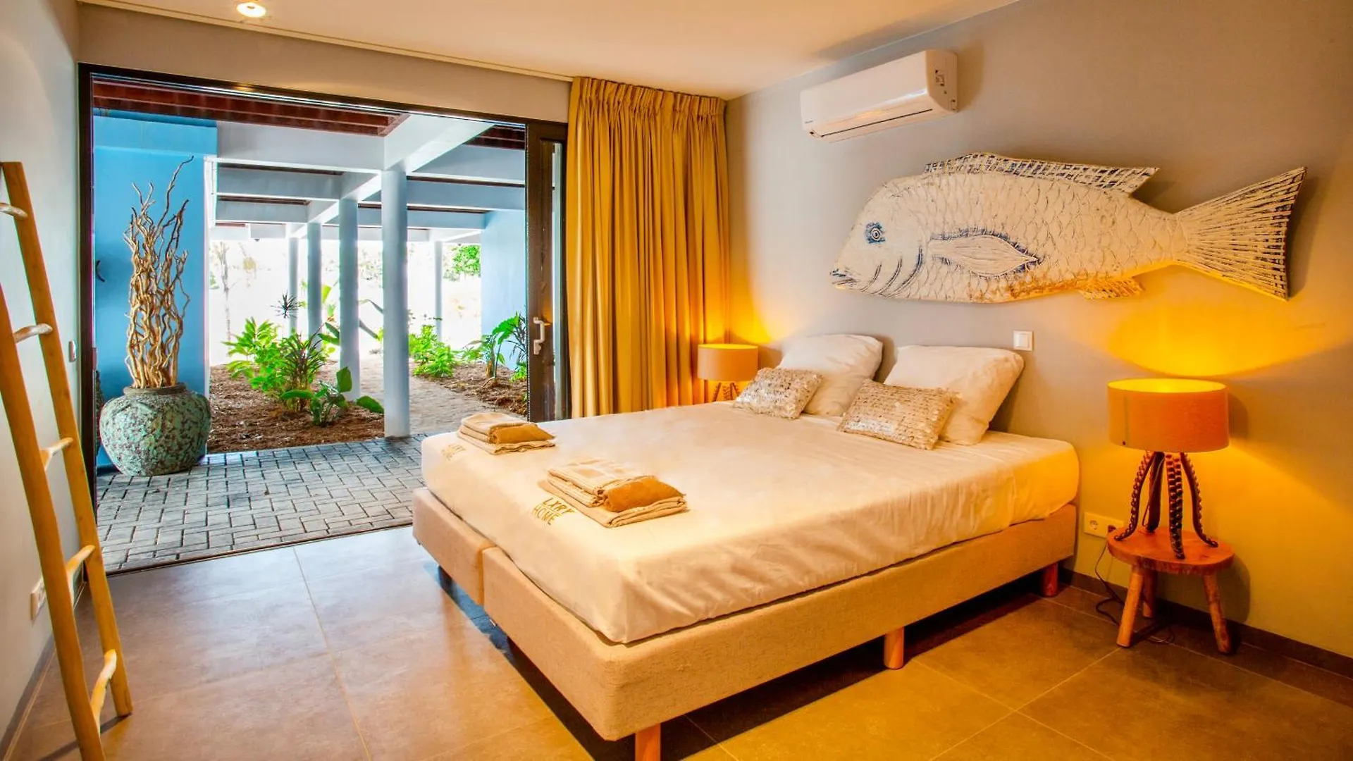 The Villas By Lxryhome Jan Thiel