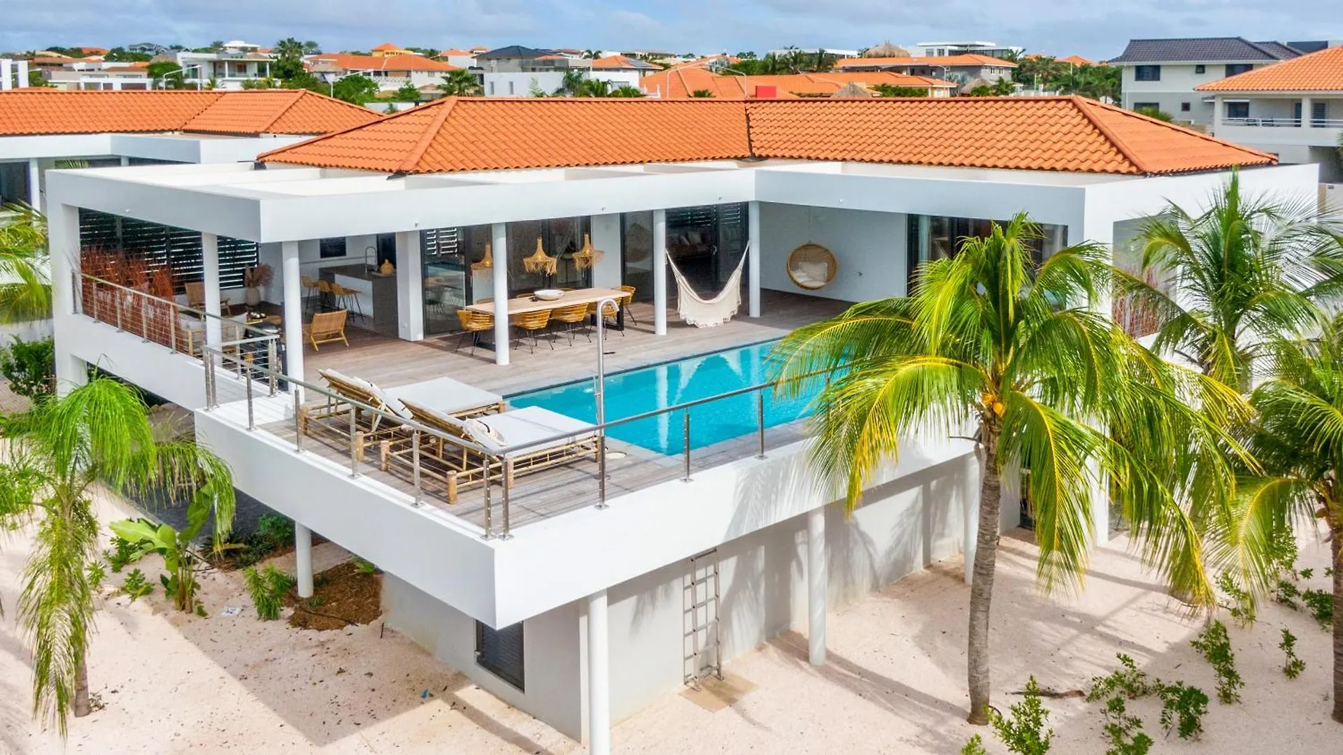 The Villas By Lxryhome Jan Thiel
